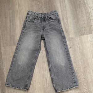 Zara  Wide-Leg Grey Jeans